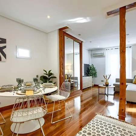 Great Flat In The Center Of Madrid-Comend-3-I Exterior photo