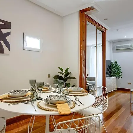 Great Flat In The Center Of Madrid-Comend-3-I Exterior photo